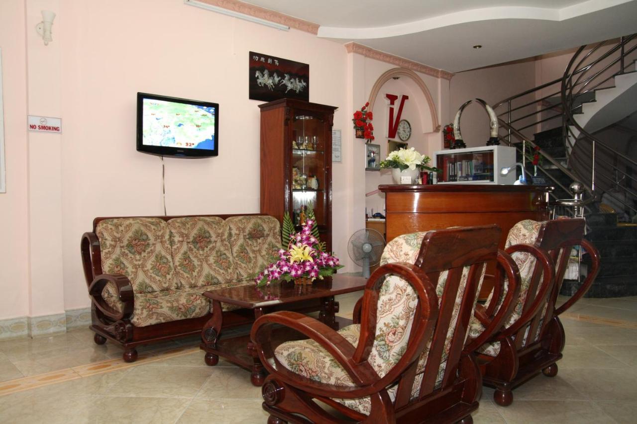 Thien Vu Hotel Ho Chi Minh City Exterior photo
